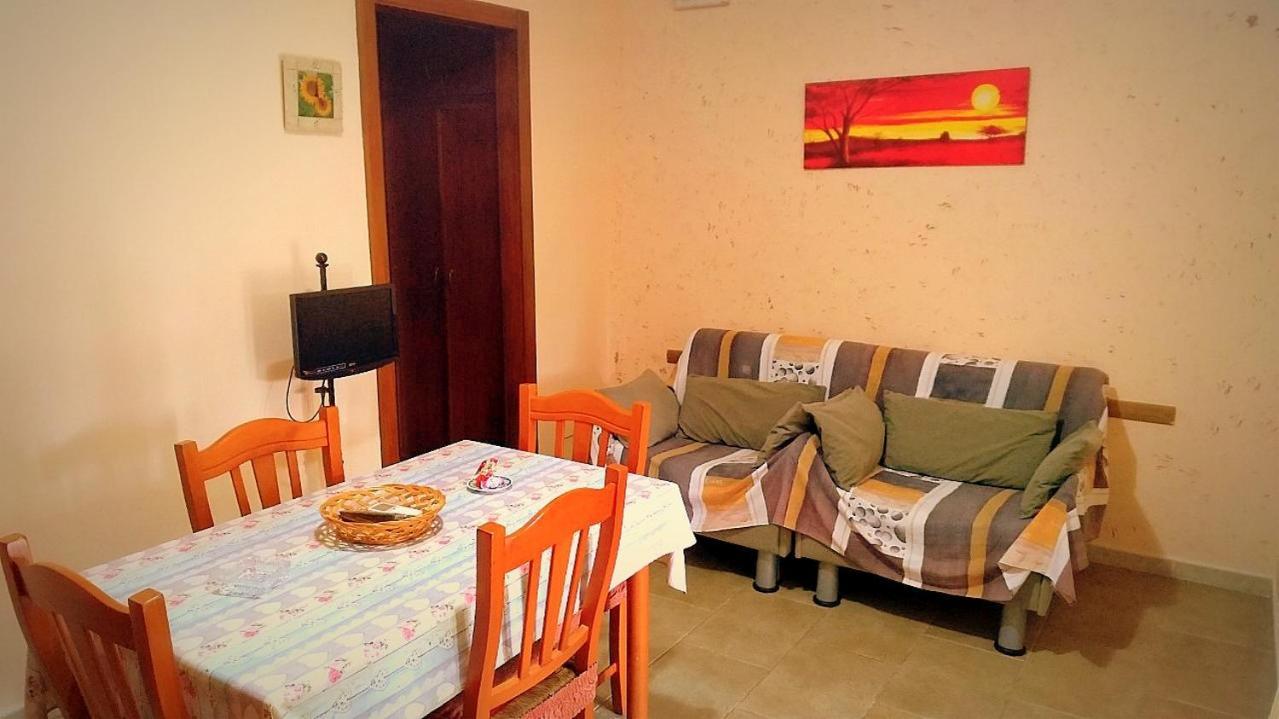 B&B Di Angela Scotellaro Palmariggi Buitenkant foto